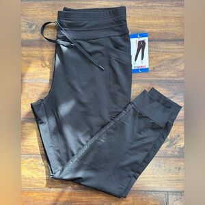 NWT 32 Degrees Black Women's Jogger Pants With Pockets